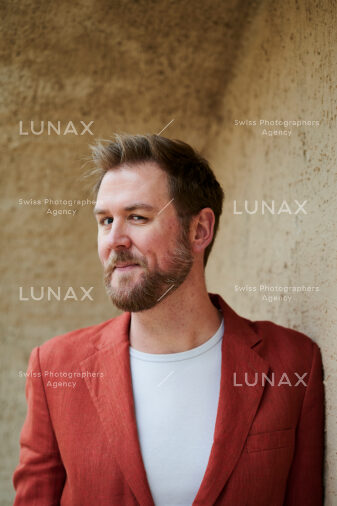 Portrait Benedikt Meyer im St. Alban-Tal