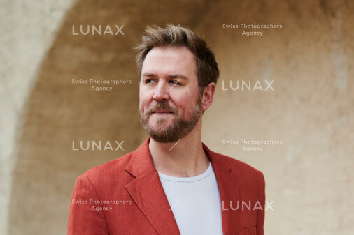 Portrait Benedikt Meyer im St. Alban-Tal