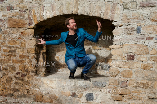 Portrait Benedikt Meyer im St. Alban-Tal